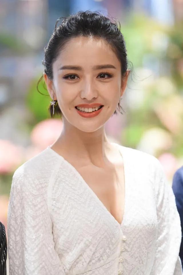 看眼神就知道善良,看眼神就知道了