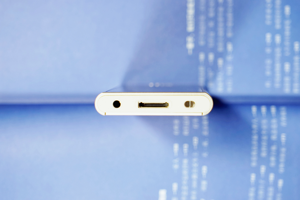 索尼sonynw-a55hi-res播放器测评,索尼a55有必要用耳放吗