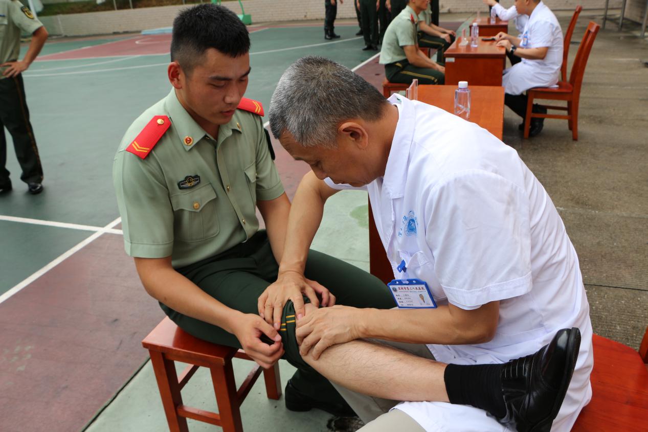 市二医院*党**群医家红色宣教团第二站—*警武**深圳支队