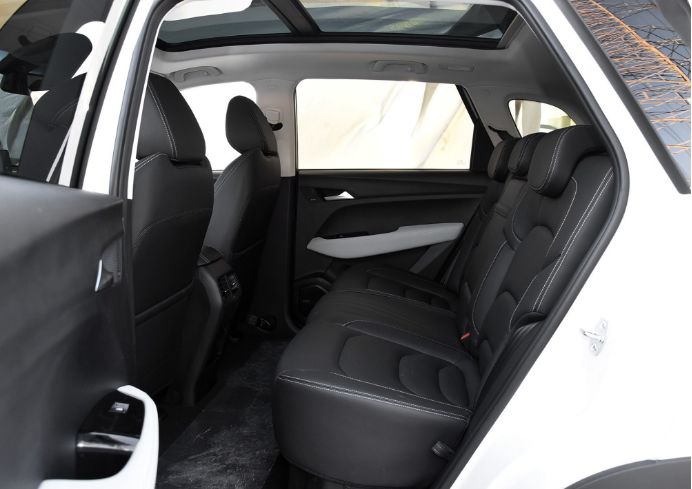 十万出头的性价比高空间大的suv,十万以内性价比高的车suv大众