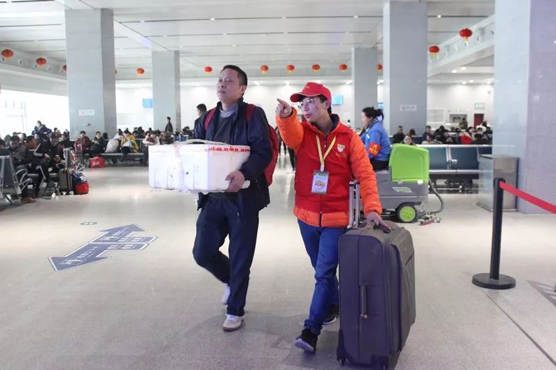 「十堰」夫妇国外生活一年半，回来后感叹：十堰变化太大了