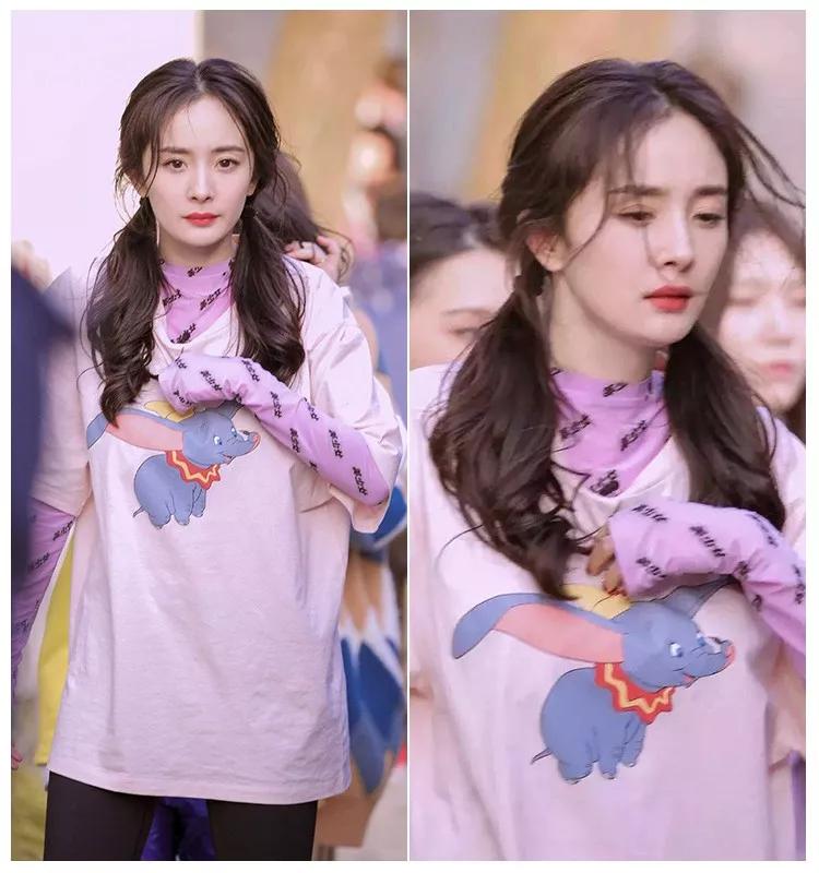 今年流行的t恤搭配减龄显年轻,今年最流行的减龄t恤白色