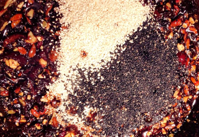 自己在家怎么做阿胶糕视频教程,怎么做阿胶糕效果最好