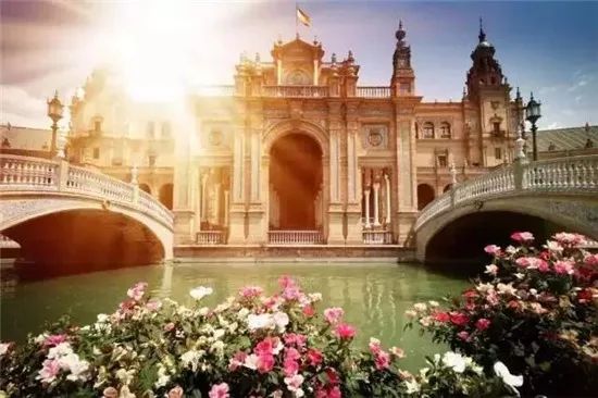 行走的老钱：私奔去浪漫的“两牙”