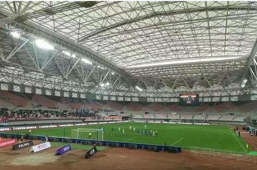 全世界最现代化的球场,中国全封闭球场