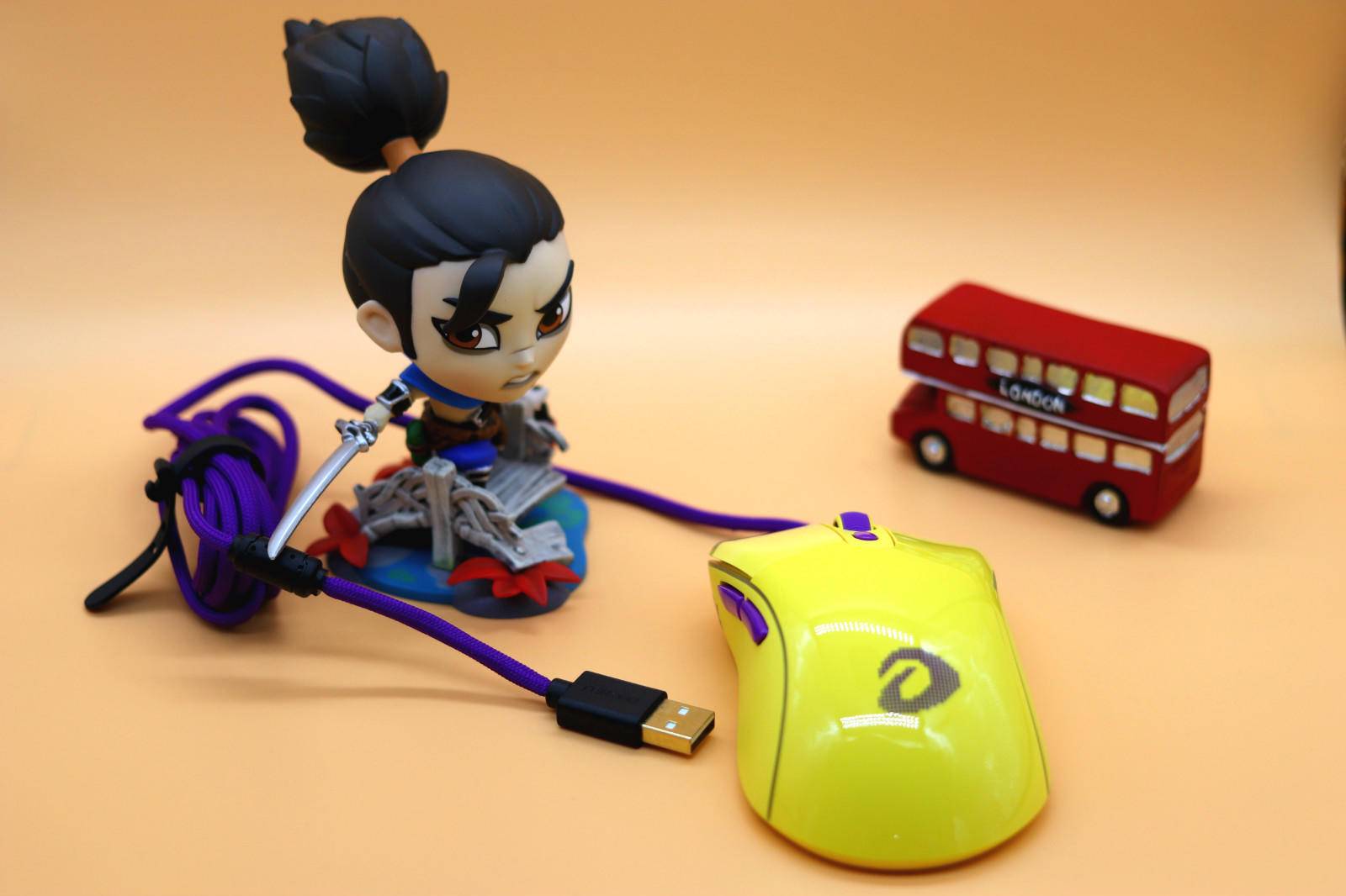 达尔优a960暴风storm,办公游戏达尔优a918无线鼠标体验