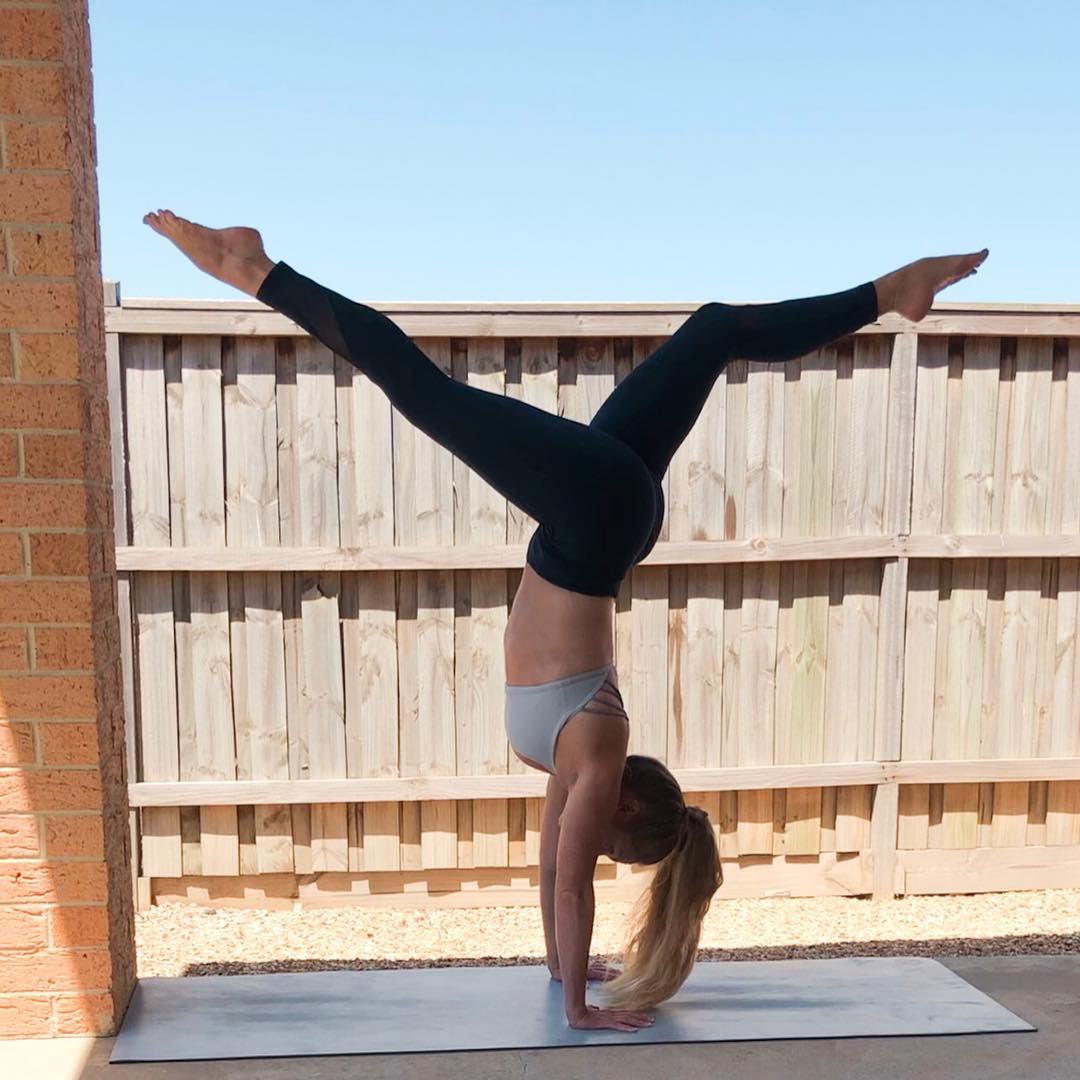 简单又健康的锻炼方法，非瑜伽莫属，让你青春有活力