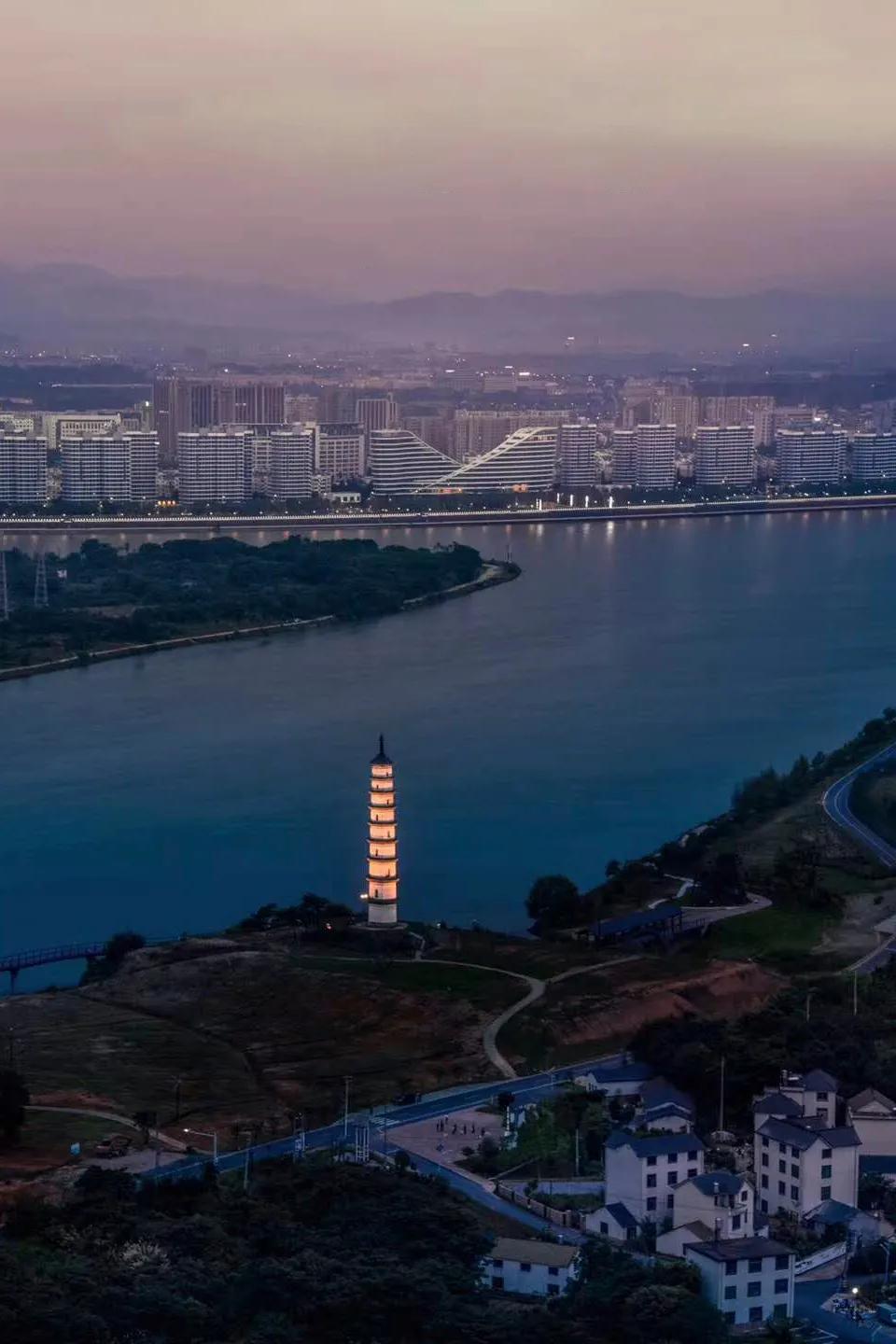 霸屏！铁路12306邀您畅游“联盟花园”