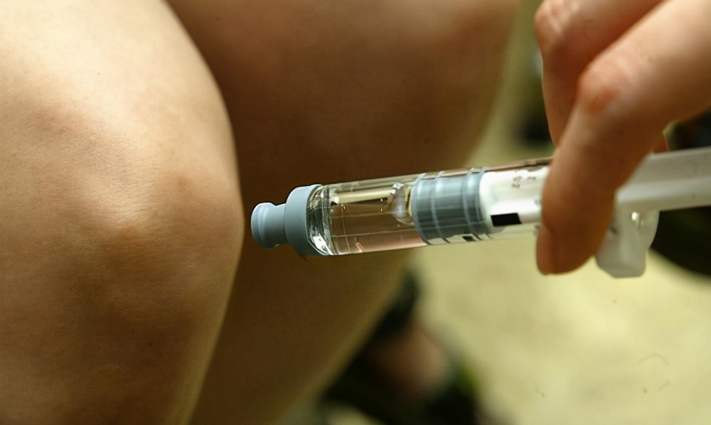 中老年人怎么预防骨性关节炎,老年人得了骨性关节炎要如何治疗