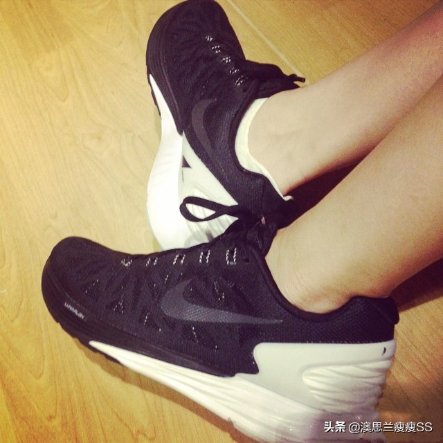 冻龄马甲线女神,冻龄女神马甲线