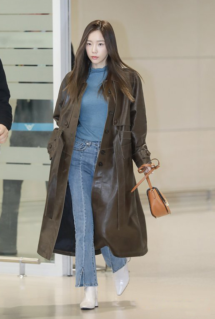 金泰妍冬季穿黑色大衣搭配图片,金泰妍冬季穿什么大衣
