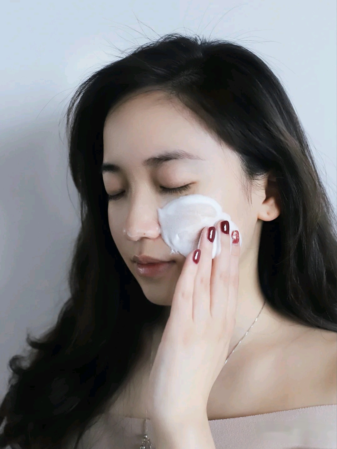 和芙丽芳丝一样好用的洗面奶,旁氏米粹洗面奶和芙丽芳丝哪个好