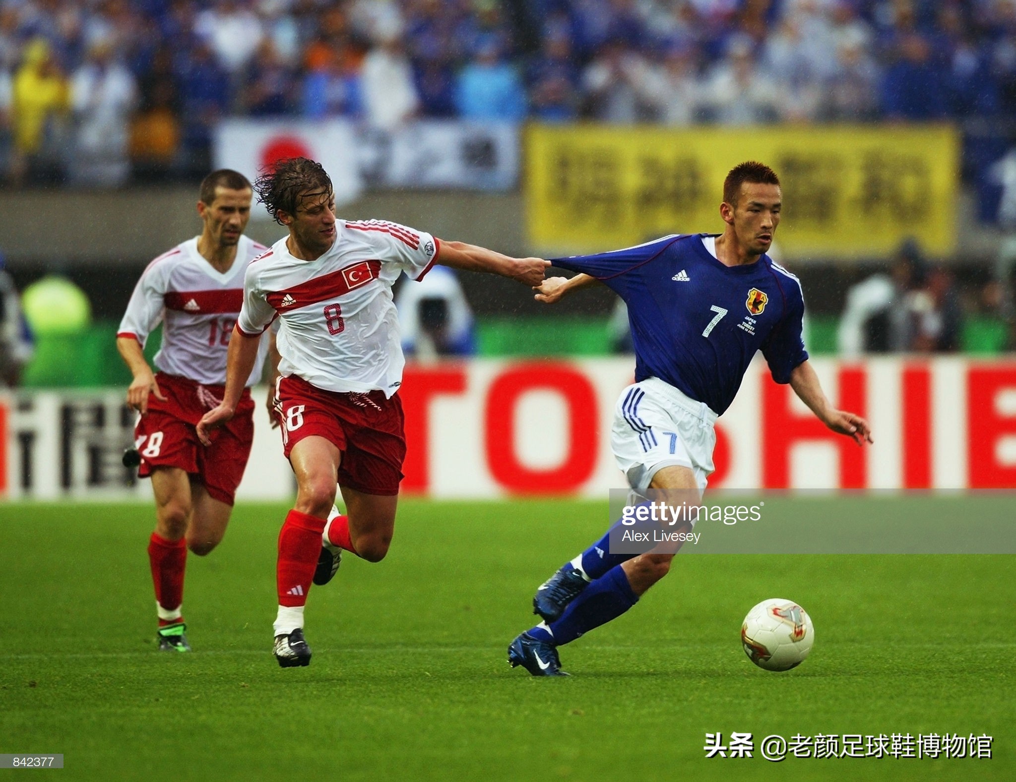 fifa足球世界亚洲一哥,亚洲足球最大年纪退役的球员