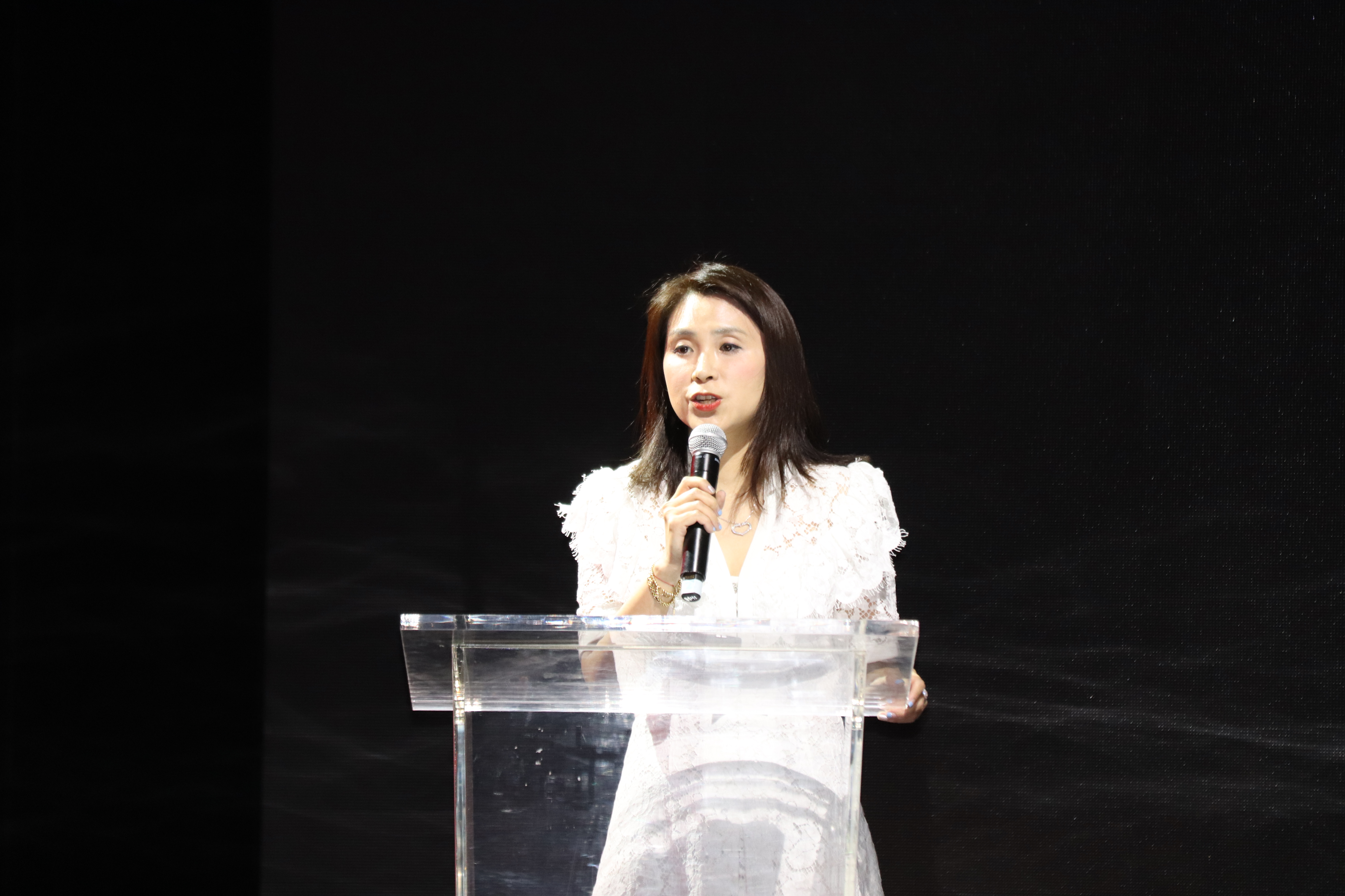 中资英超劲旅澳门约战富力，英超传奇寄语中国足球