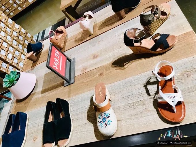 嗨购奥特莱斯大品牌白菜价,奥特莱斯品牌一折