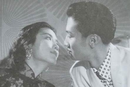 谢贤从年轻到老的视频,谢贤一年赚一栋楼