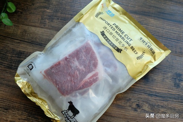 自制牛排没有黑胡椒用什么酱料,吃牛排一般都有什么酱汁