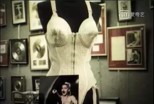 麦当娜一生的经历有多坎坷,麦当娜现实生活