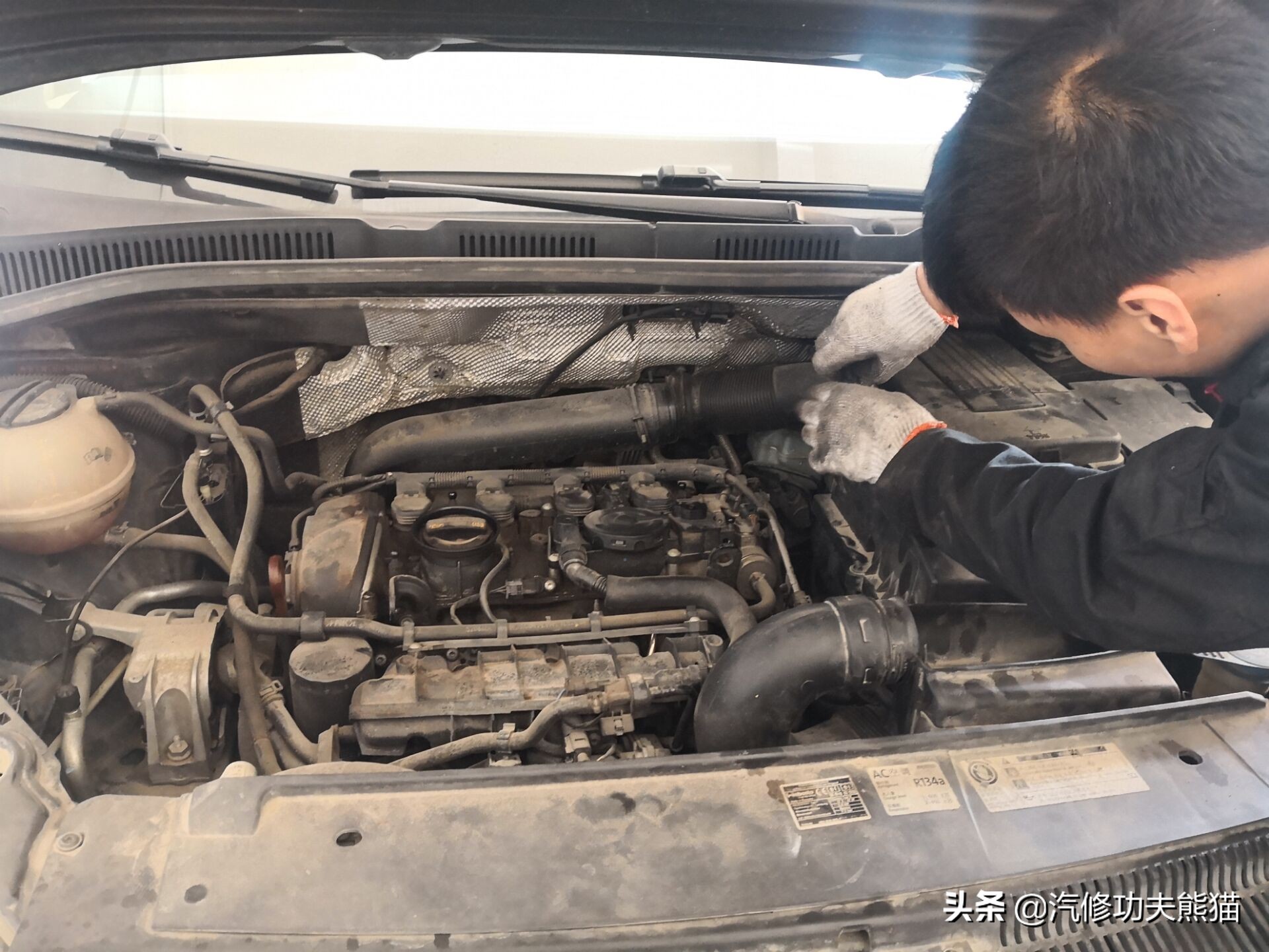 大众夏朗2.0t三代烧机油解决方法,大众夏朗1.8t烧机油