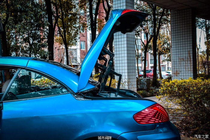 标志307敞篷车还值得玩吗,标致307cc敞篷跑车多少钱一辆