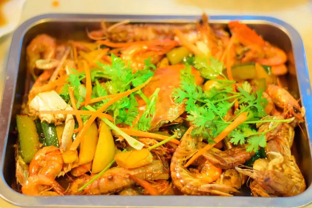 盘点那些充满烟火气的大排档,中国目前最火爆的大排档