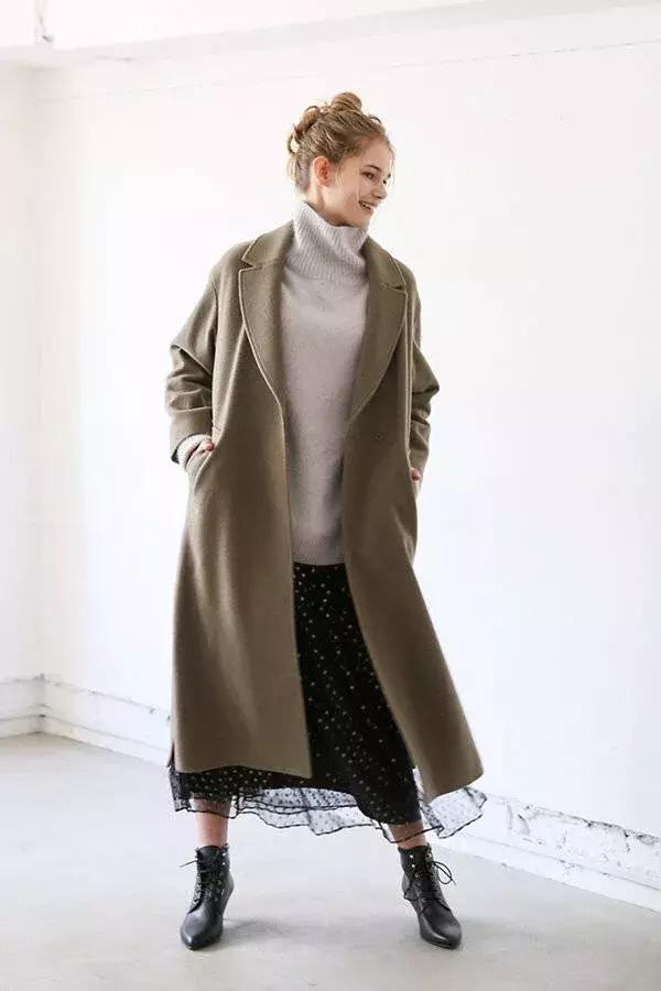 方领连衣裙冬天怎么穿,冬天也能穿的裙子