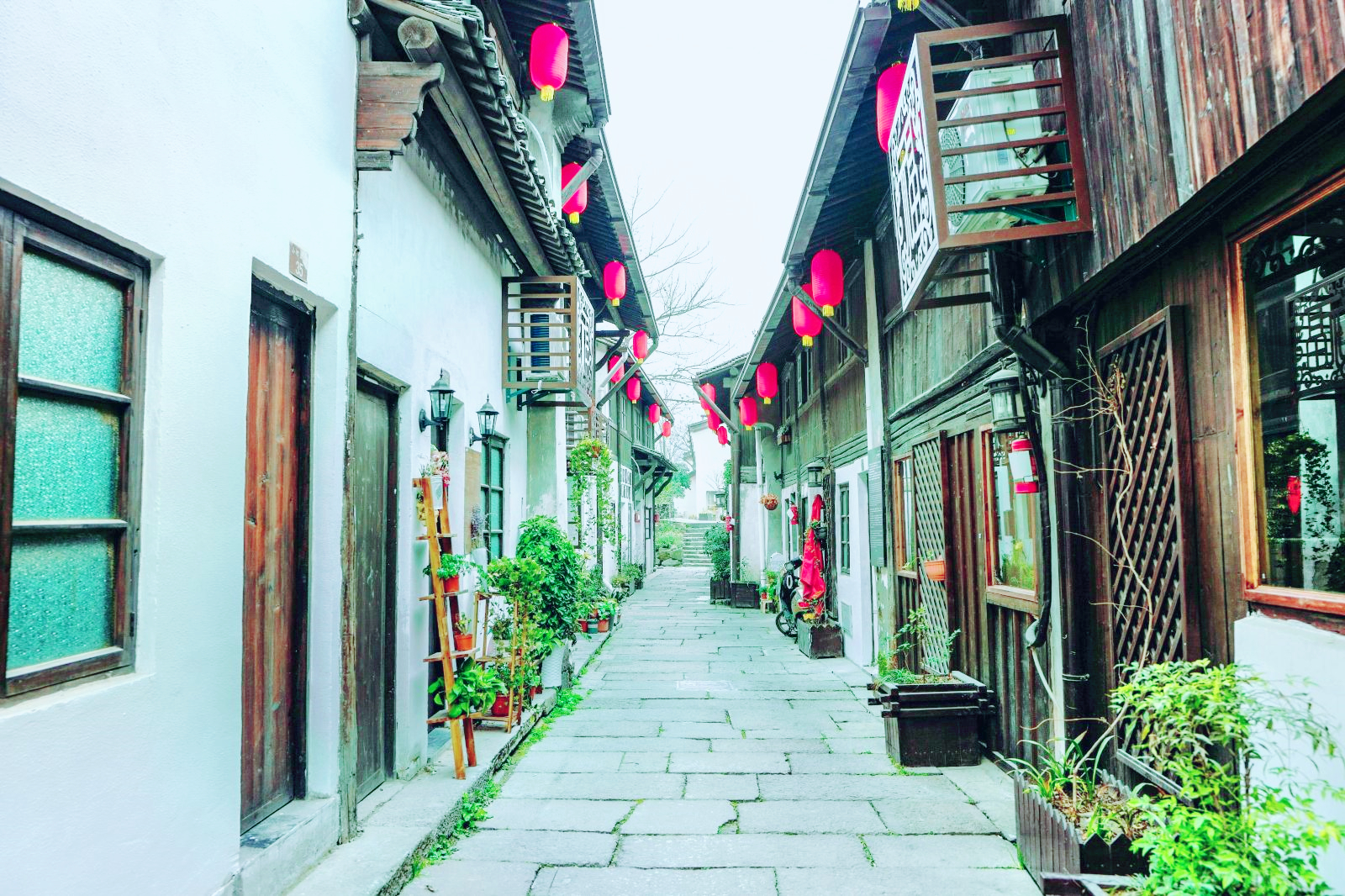 杭州比较古香古色的步行街,杭州夜里步行街哪里的最值得去