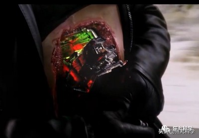 电影流浪地球值得一看,流浪地球在科幻世界连载