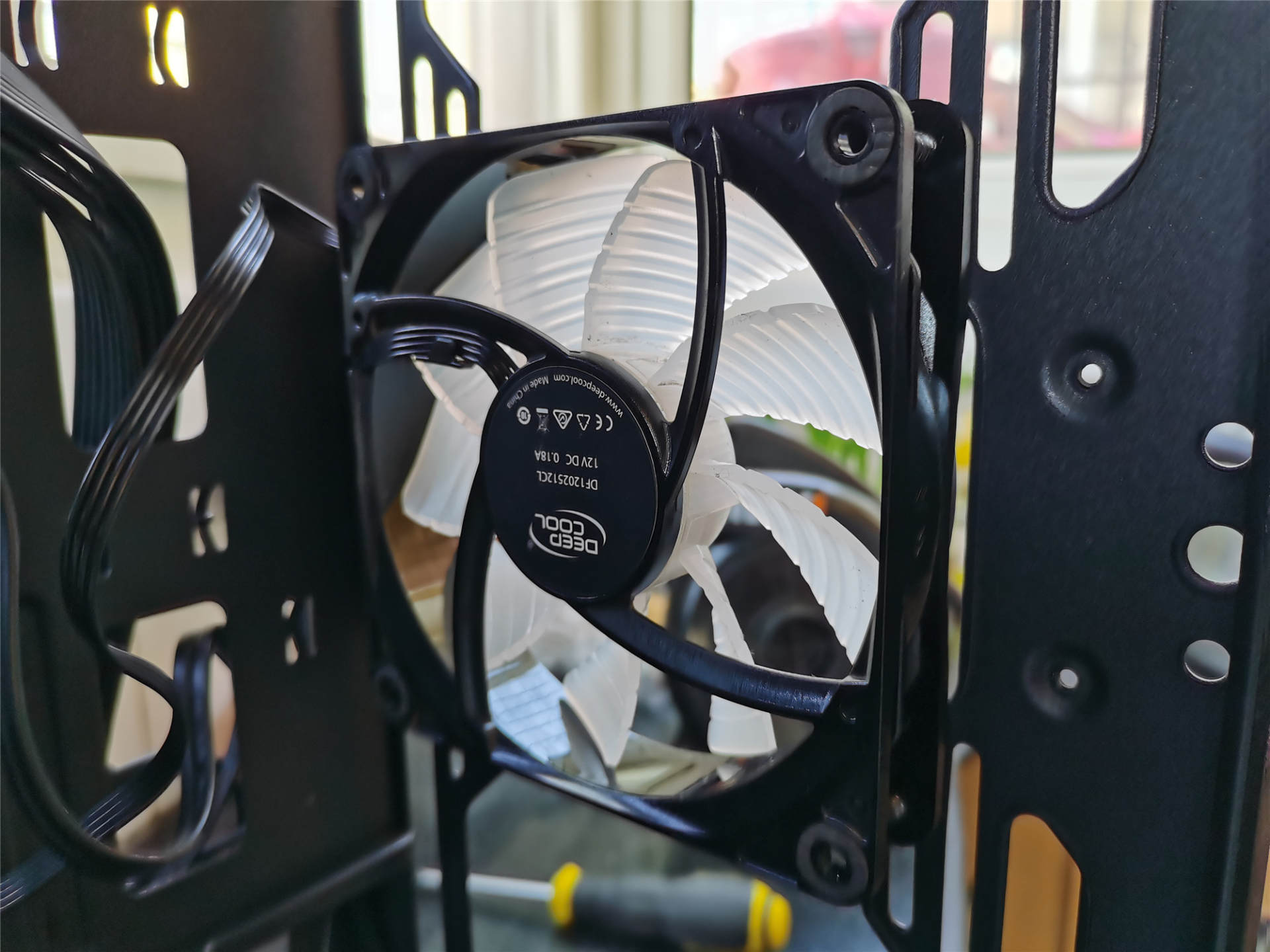 电脑一年清理几次灰,电脑清理灰尘后崩溃