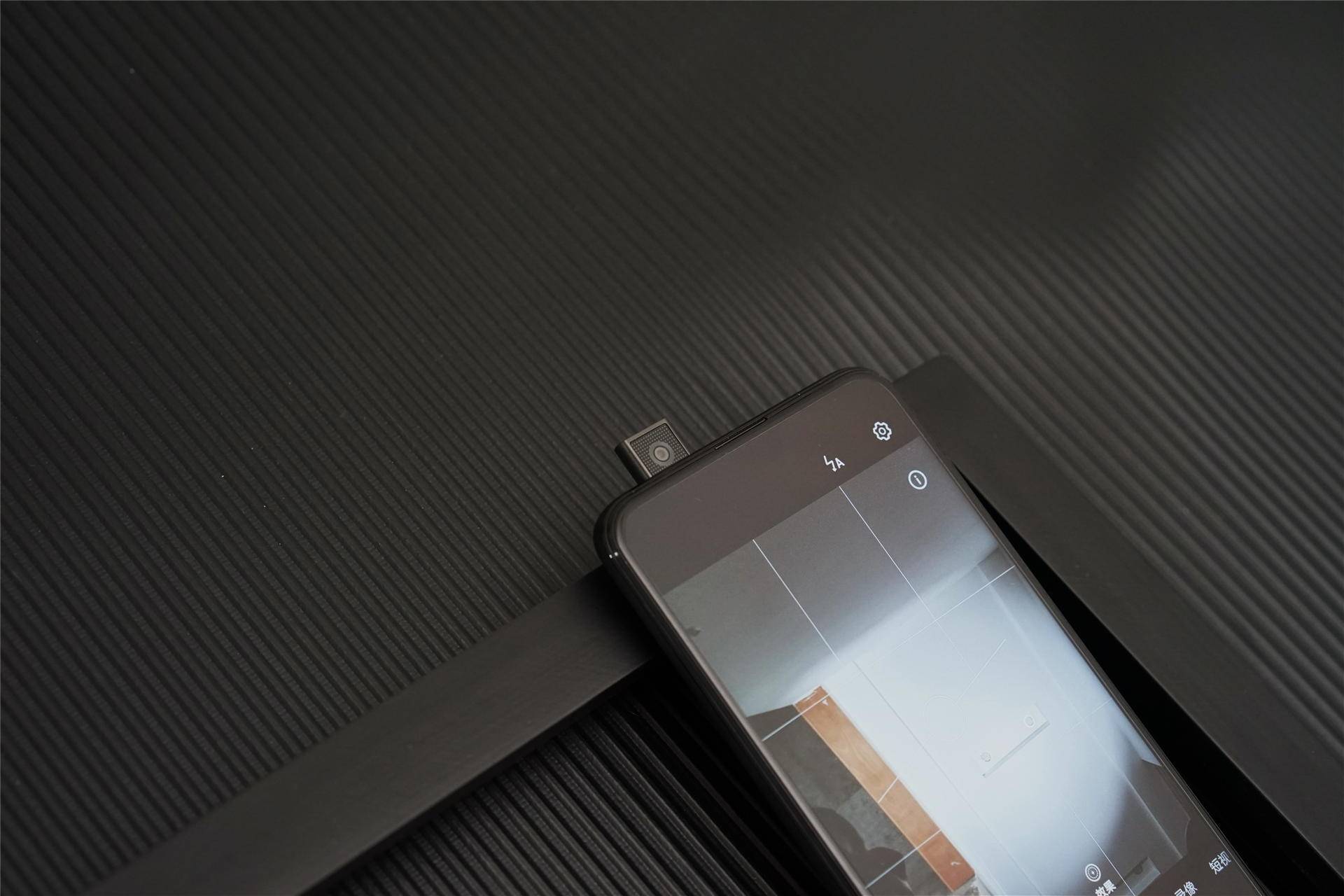 入门级5g手机推荐荣耀x10,荣耀x10是5g手机价格为什么这样低