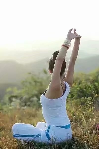 坚持这5点比同龄人年轻,坚持运动就是为了比同龄人更年轻