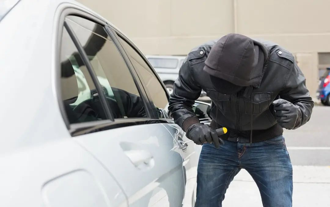 汽车座椅镀膜的好处与坏处,新车内饰镀膜有必要吗