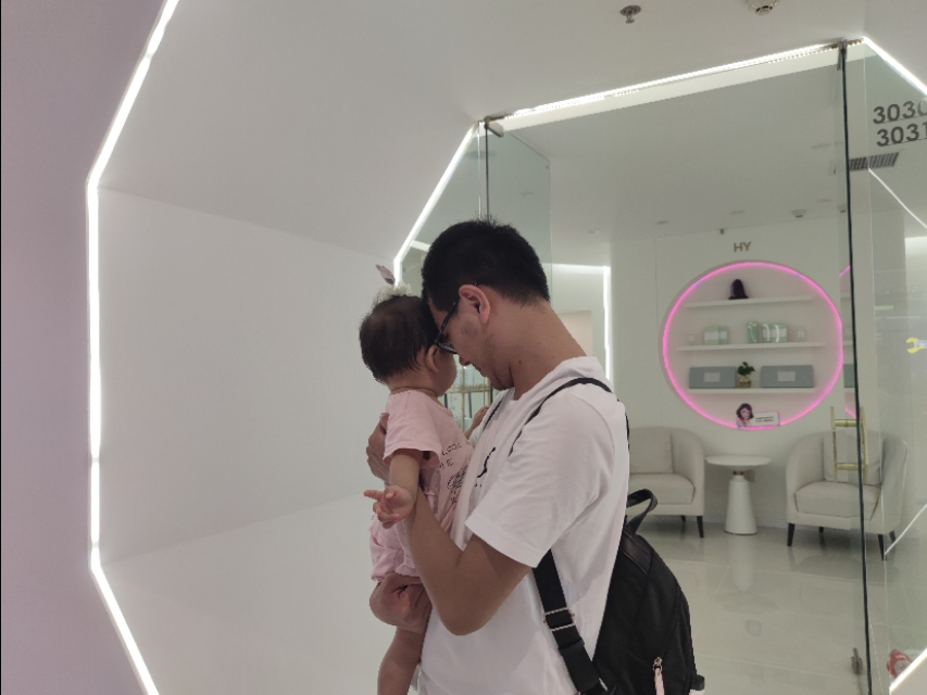 不用教具就能和宝宝玩的10个早教游戏，0到2岁宝宝适用