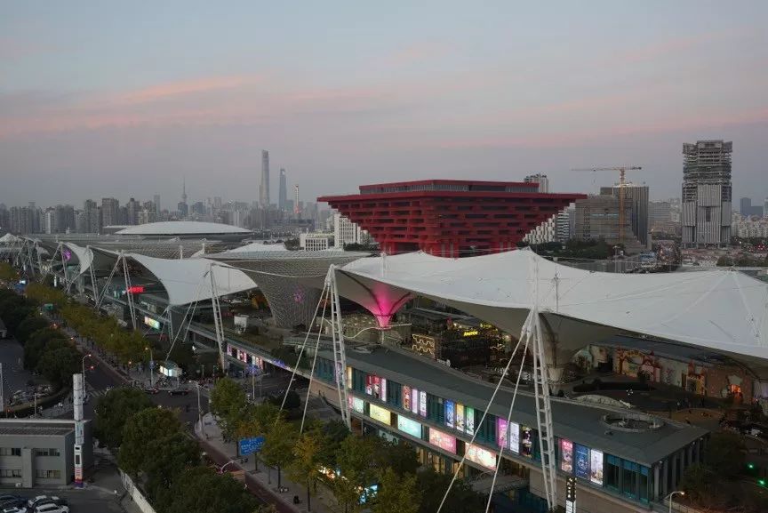 腾龙35-150mmf22.8二代z卡口,小身子大能量