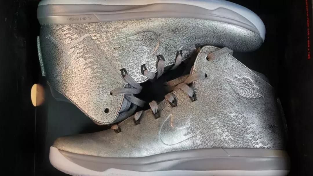 WEN开箱｜八百不到买正代AJ，全皮质感可能是系列质感最好