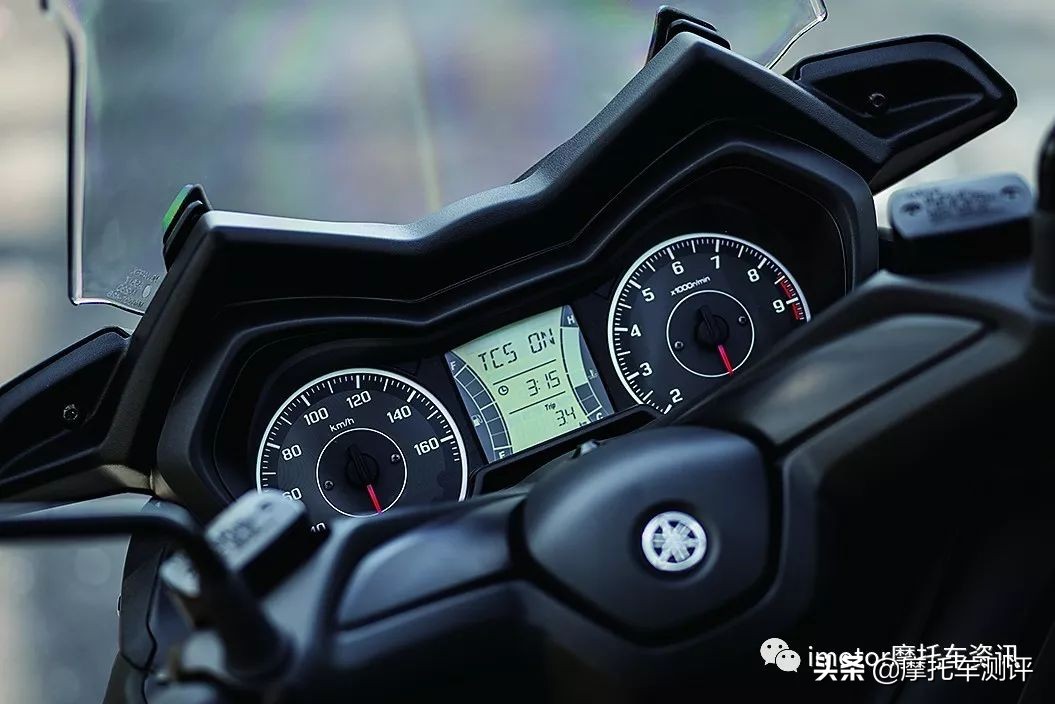 xmax300雅马哈2023款国内现车,xmax300雅马哈官方降价