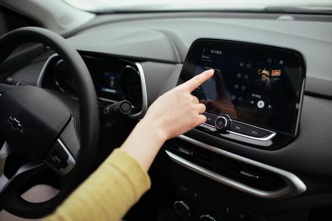 好看好开省油b级轿车,好看雪佛兰