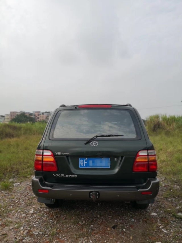 曾经50万的陆巡,曾经的经典越野车