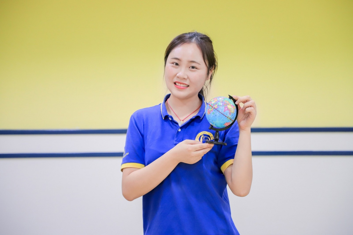 小猪佩奇犯错怎么办,小猪佩奇教你遇到危险的解决办法