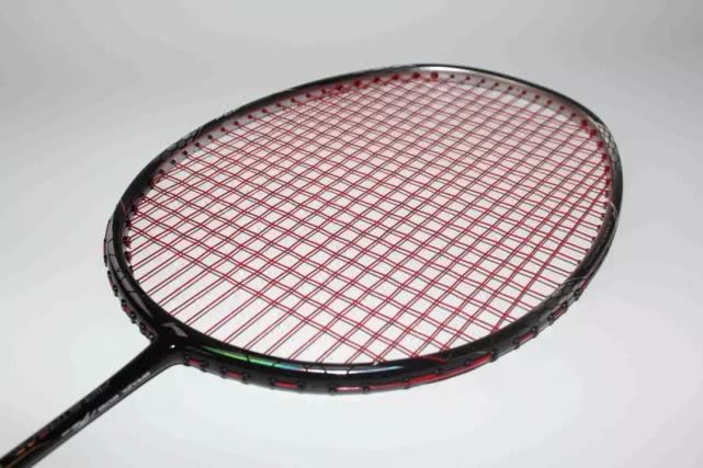 进攻型羽毛球拍10大排名,进攻型羽毛球拍推荐排行榜前十名