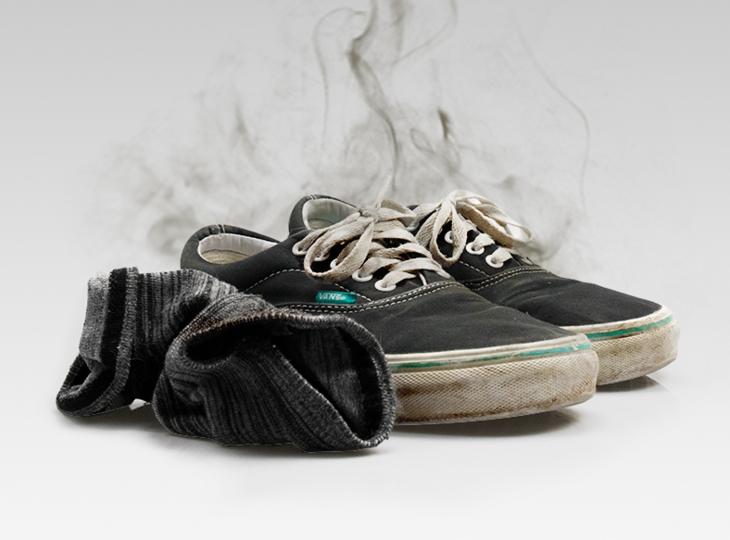 夏天脚臭怎样去味不用买东西,夏天脚臭怎么治最简单有效的方法