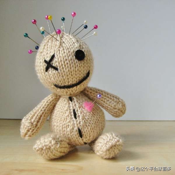 c罗与奎托斯恩怨,c罗和伊莲娜故事