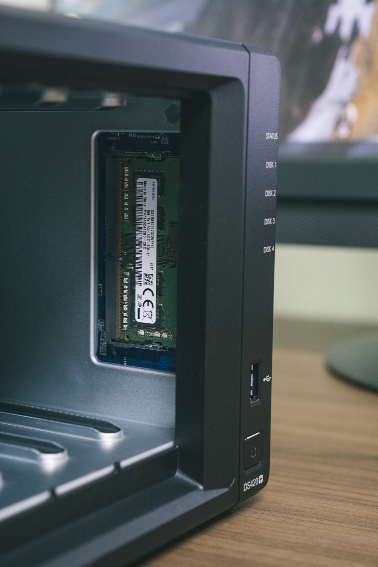 群晖4盘位nas哪个型号值得买,群晖ds220+和ds420+的区别