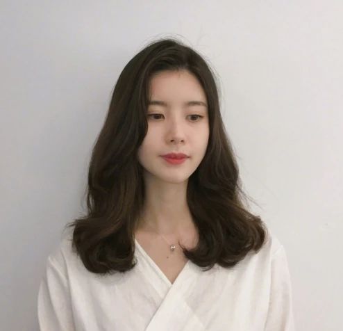 什么样的脸型适合什么样的偏分,想拥有更美好的发型