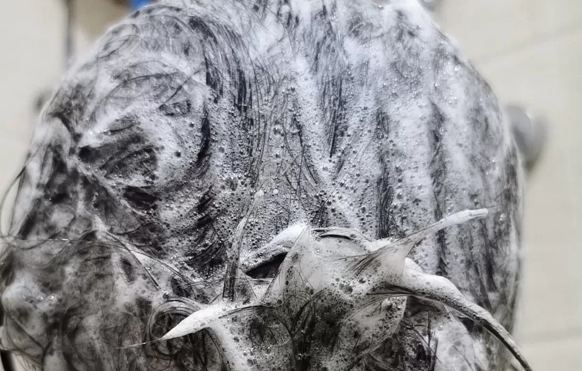 卡诗黑钻洗发水性价比,最新款卡诗洗发水