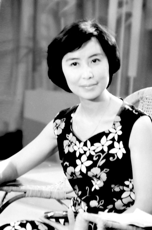 东方卫视陈辰与陈蓉谁厉害,上海电视台主持人陈辰现在怎么啦