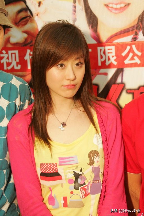 陆湘湘年轻漂亮照片,陆湘湘客串少林足球