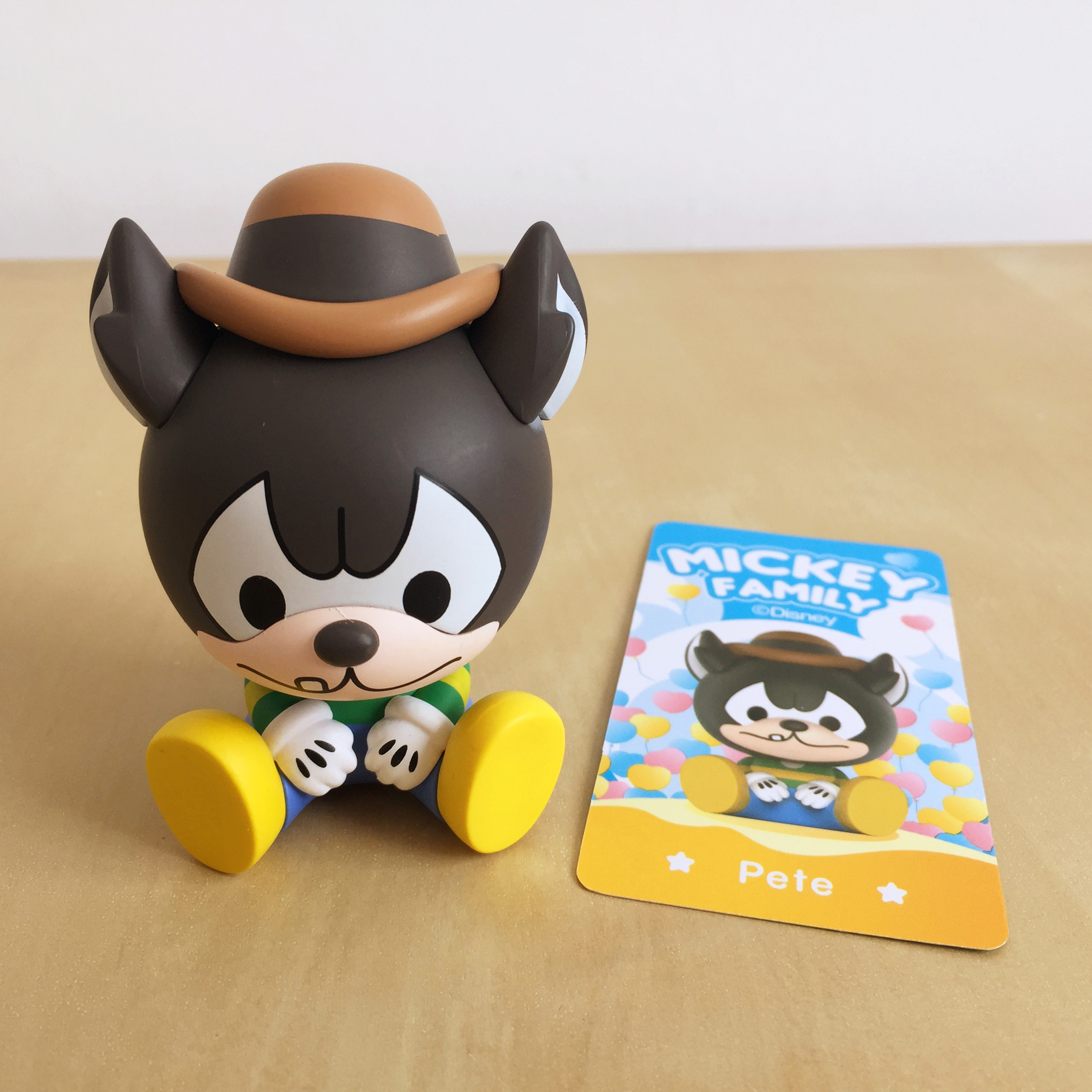 迪士尼米奇爬墙玩具盲盒,迪士尼米奇有趣的玩具