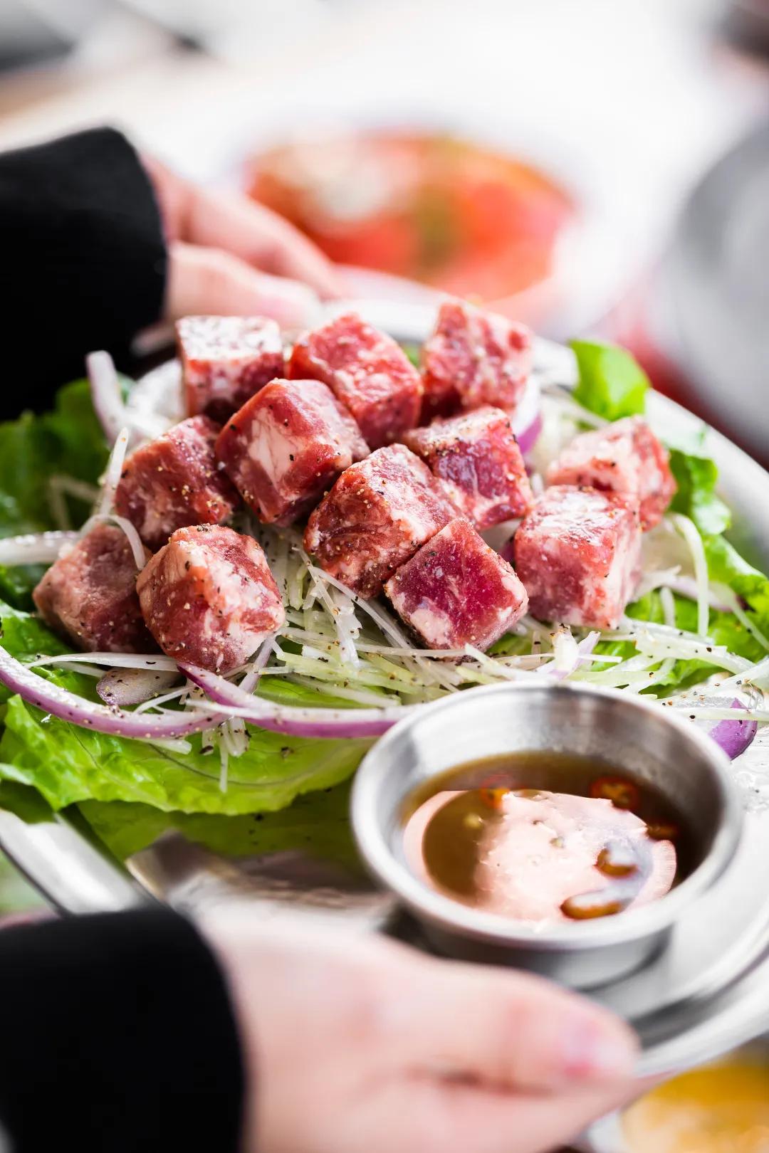 能看到钟楼的美食,看见钟楼的西安美食