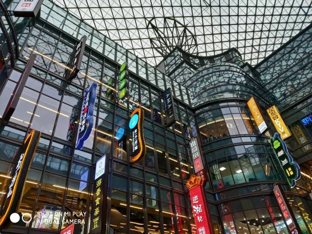 小米play带多少流量,小米play一年免流量卡